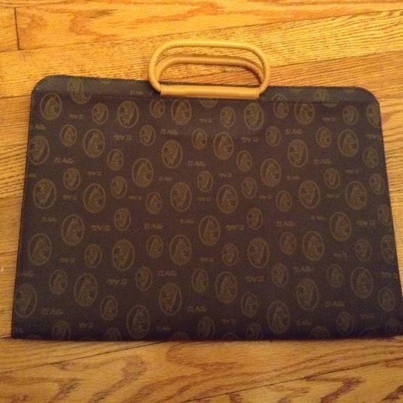 ElPotro Handbags - El Porto Portfolio